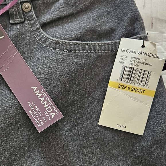 New Gloria Vanderbilt Women's Grey Amanda Mid Rise Tappered Leg Size 6 Short - Picture 4 of 4